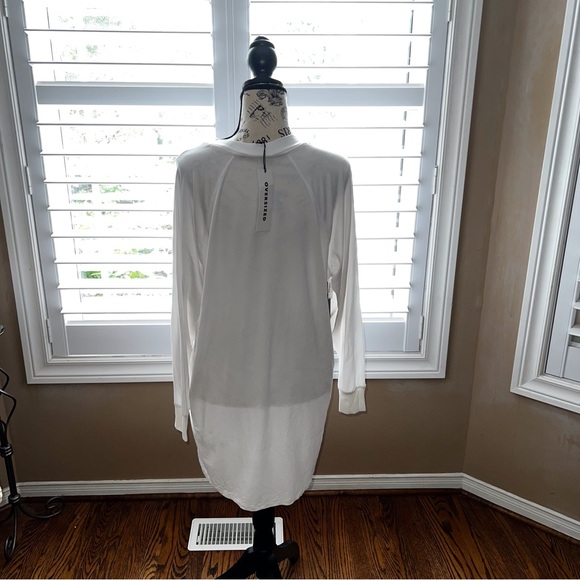 NWT Wilfred Free Kaylin White Oversized Long-sleeved T-Shirt - Size 1/Small - Picture 2 of 9